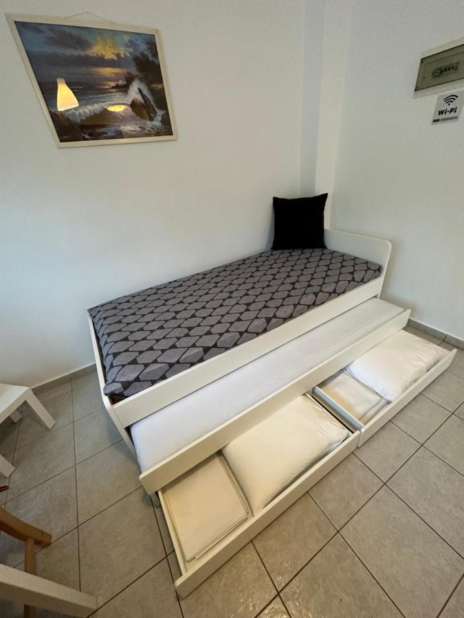Apartments 4 You 帕利乌里翁 外观 照片