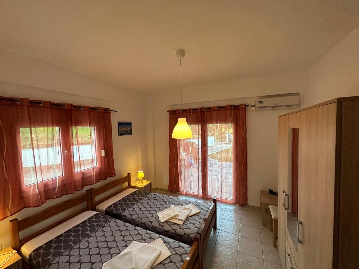 Apartments 4 You 帕利乌里翁 外观 照片